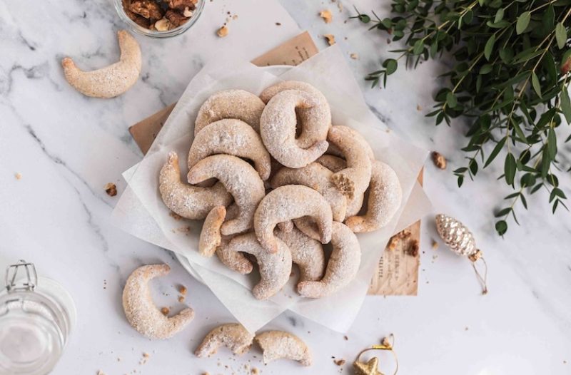 Senj - grad-senj.com - Uz Kotányi bourbon vanilija pastu do savršenih vanilin kiflica: Klasičan recept koji nikada ne razočara sada je još bolji!